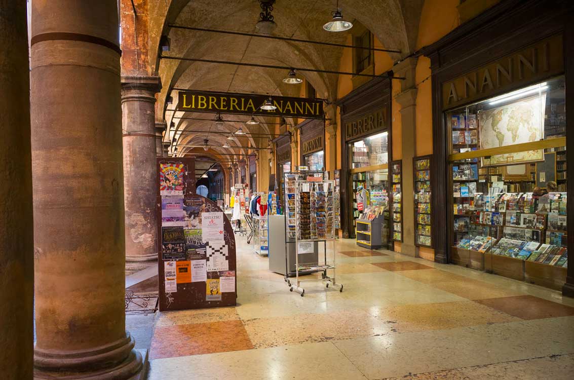 Bologna bookshop - Libreria Nanni