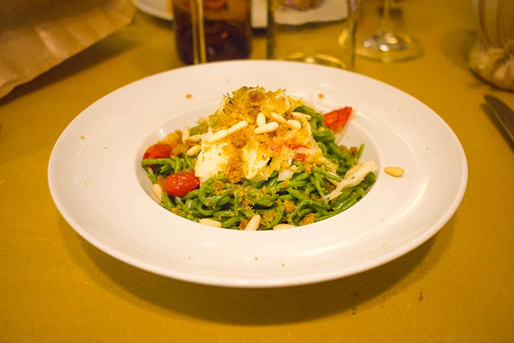 Trattoria di Via Serra Bologna