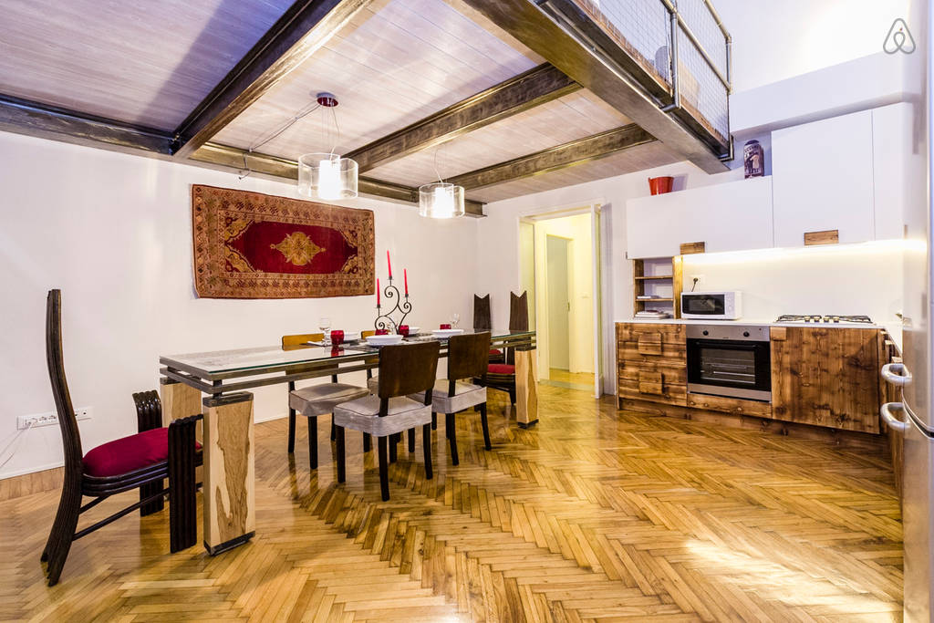 Best Airbnb in Bologna - Living room