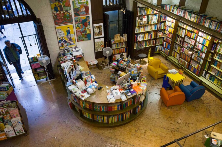 Bologna bookshop stoppani