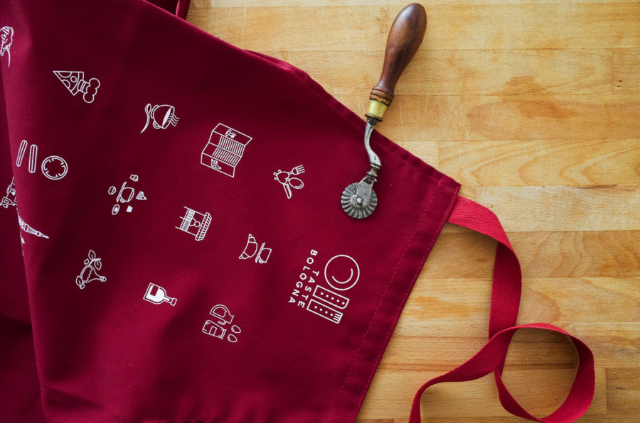 Taste bologna apron hat 5 2 orig