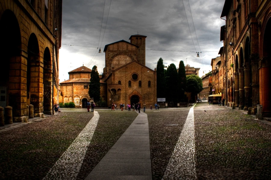 Santo stefano Basilica bologna with the rain