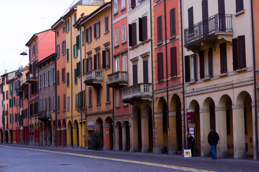 Via Saragozza Bologna