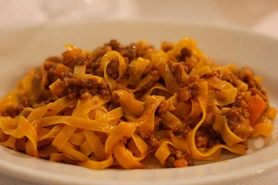 Tagliatelle al Ragù - Trattoria Annamaria Bologna