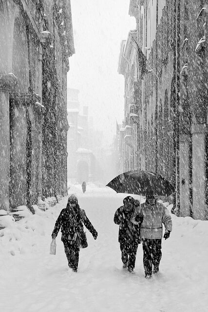 A street of Bologna covered in snow