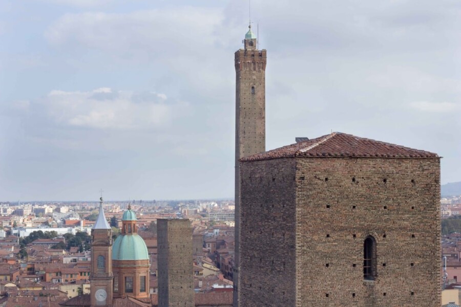 How to visit Catalani Tower, Bologna