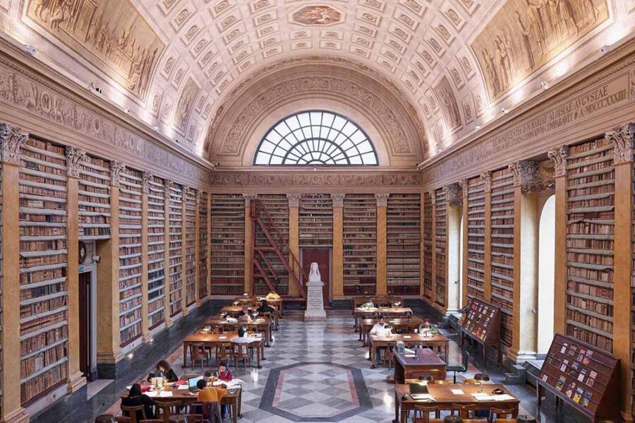 Library emilia romagna biblioteca palatina parma