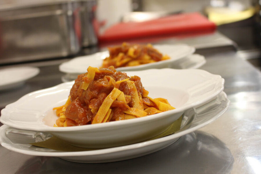 Tagliatelle onion - Osteria Bottega Bologna