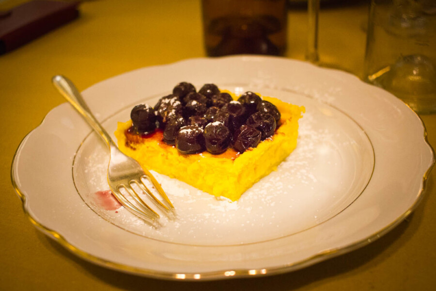 Trattoria via serra bologna dessert