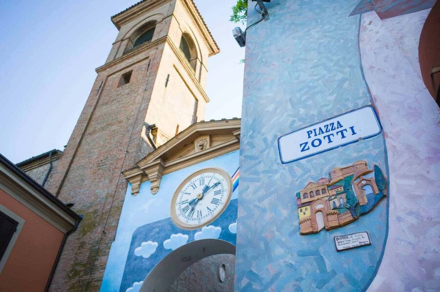 Dozza Italy Walls Streetart