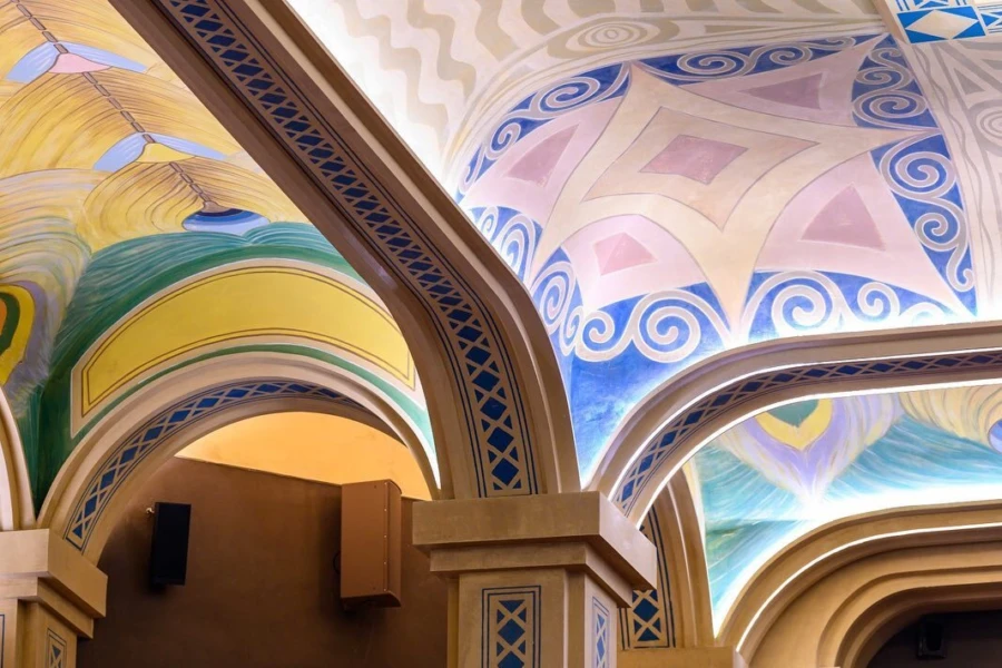 Cinema Modernissimo Bologna – Art Nouveau ceiling detail