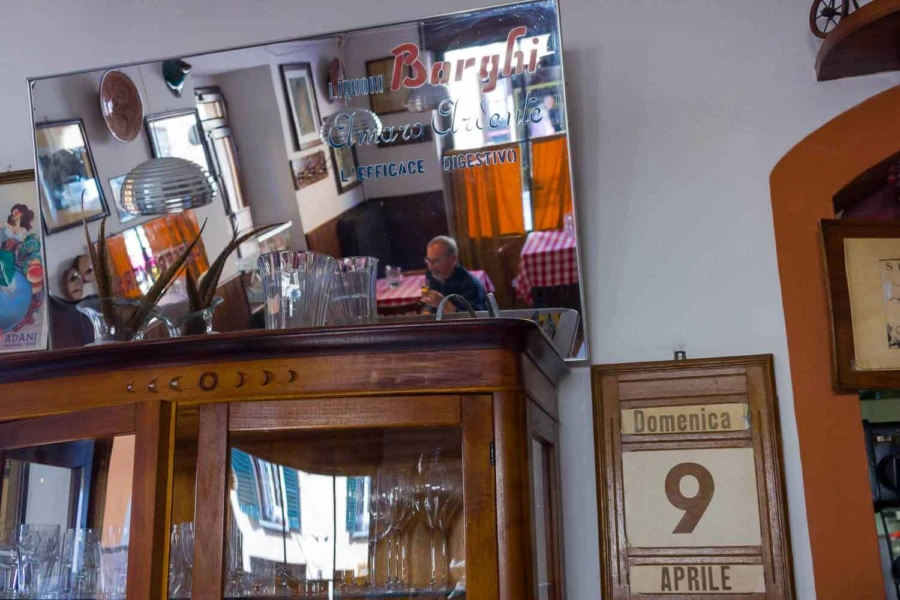 The furniture of Trattoria da Amerigo