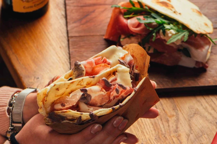 Piadina romagnola