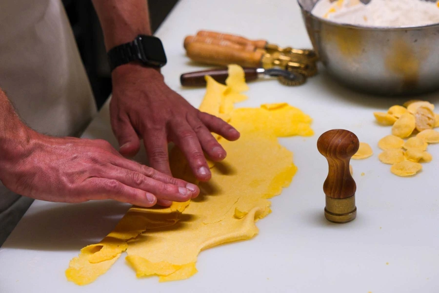 Parma cooking class tortelli erbetta