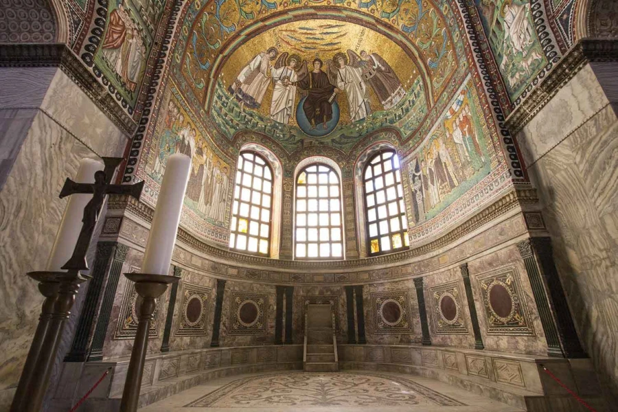 ravenna mosaics san vitale justinian and theodora