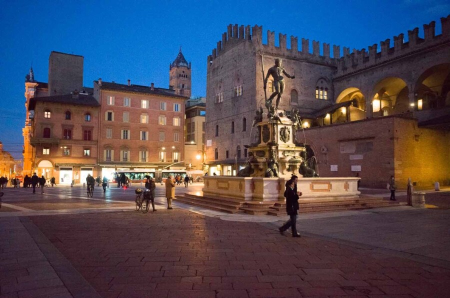 Bologna must do Piazza Maggiore