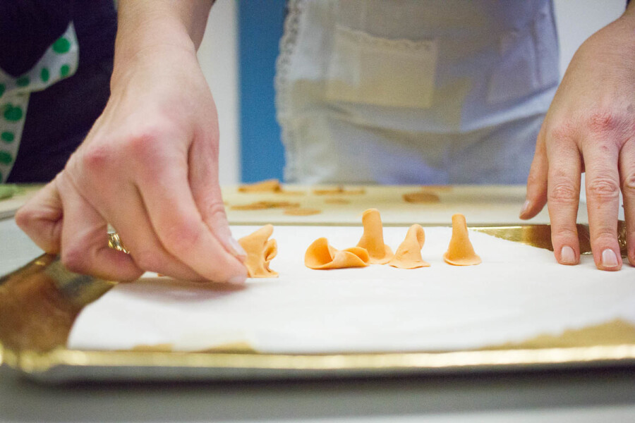 Imbutini pasta making