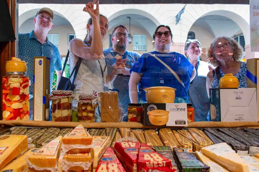 Parma food tour Shop