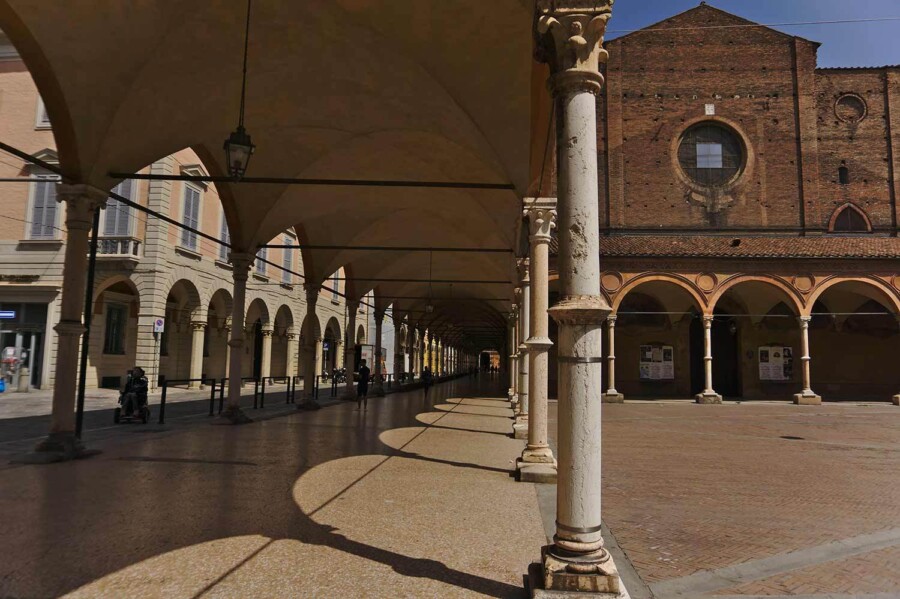 Porticoes Bologna Santa Maria Servi